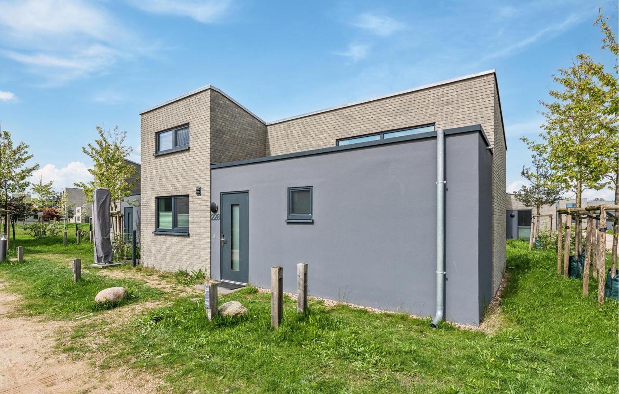 Lovely Home In Lembruch-Duemmer See With Wifi المظهر الخارجي الصورة