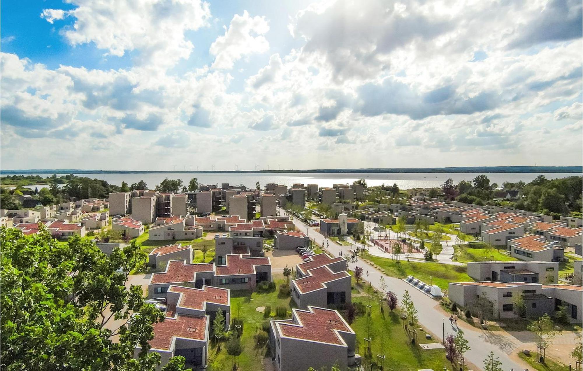 Lovely Home In Lembruch-Duemmer See With Wifi المظهر الخارجي الصورة